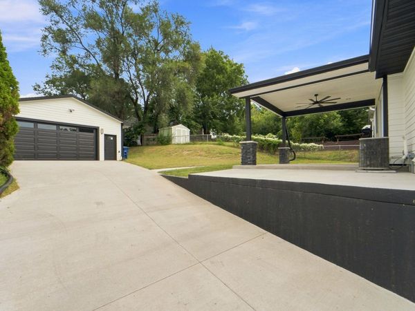 2536 Morton Avenue, Des Moines, IA 50317