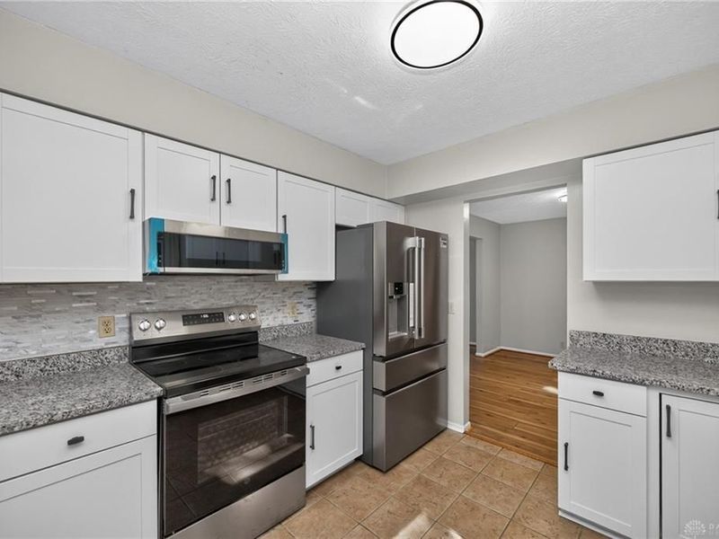 7532 Cinnamon Woods Drive, West Chester Township, OH 45069 Photo 12