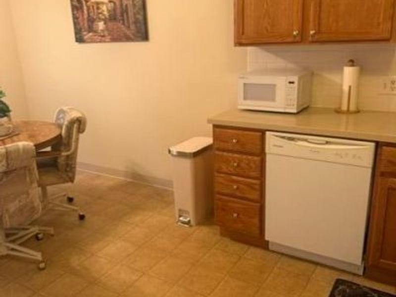 5028-5030 Heathmoor Drive, Columbus, OH 43220 Photo 12