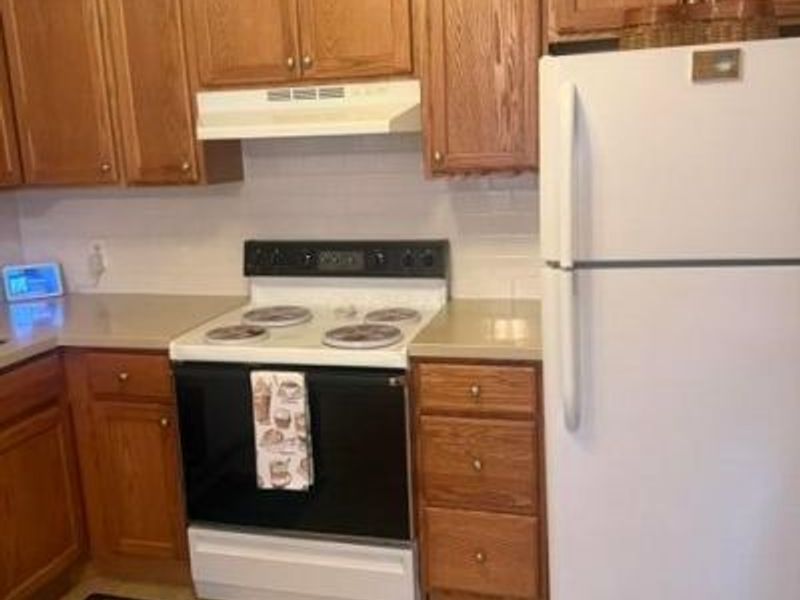 5028-5030 Heathmoor Drive, Columbus, OH 43220 Photo 14