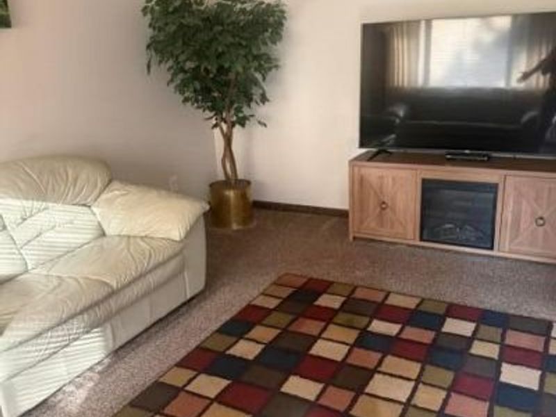 5028-5030 Heathmoor Drive, Columbus, OH 43220 Photo 6