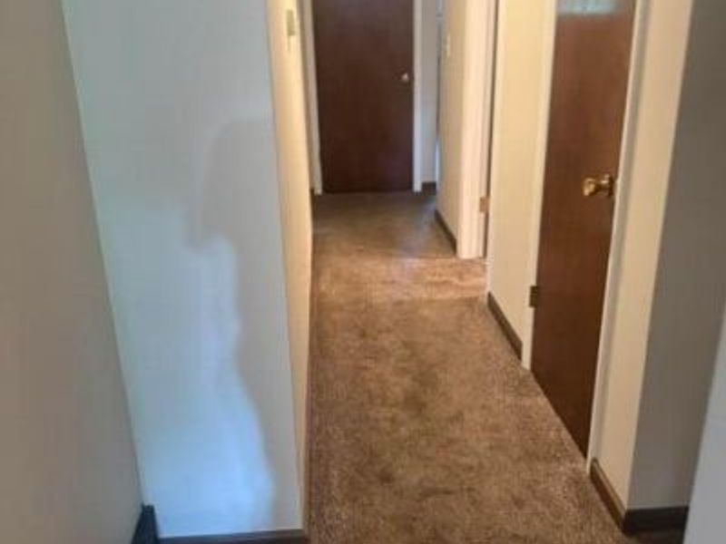 5028-5030 Heathmoor Drive, Columbus, OH 43220 Photo 7