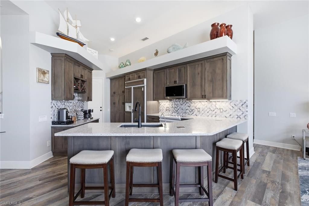 150 Peach Ct, Marco Island, FL 34145 Photo