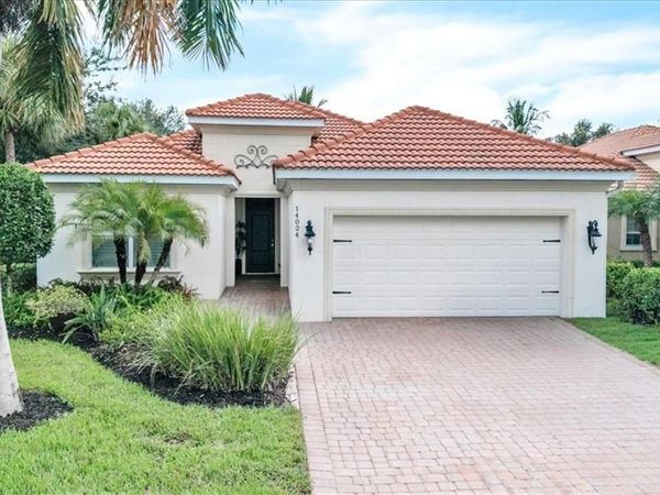 14024 Mirror DR , NAPLES, FL 34114