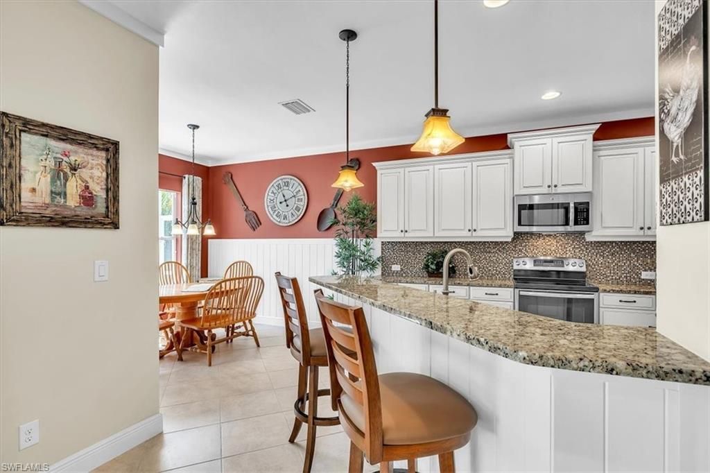14024 Mirror Dr , Naples, FL 34114 Photo