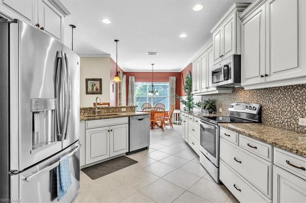 14024 Mirror Dr , Naples, FL 34114 Photo