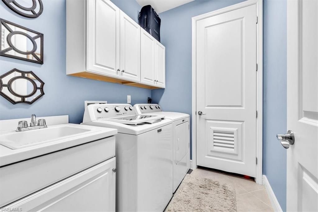 14024 Mirror Dr , Naples, FL 34114 Photo