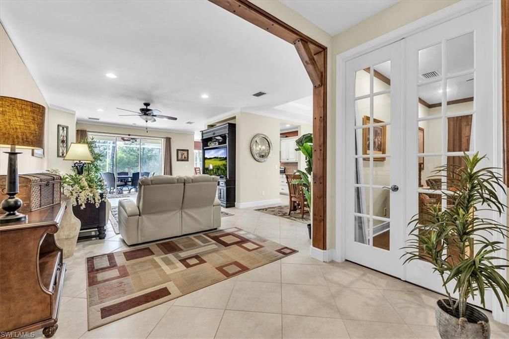 14024 Mirror Dr , Naples, FL 34114 Photo