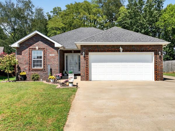 1028 Hendricks Ct , Clarksville, TN 37040