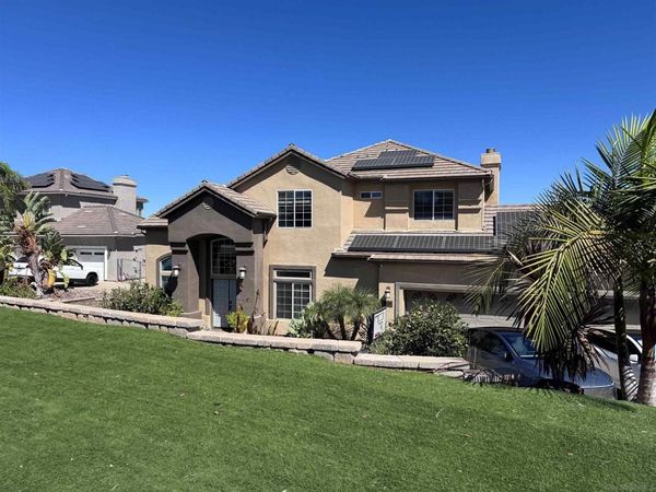 1521 Miss Elle, Alpine, CA 91901