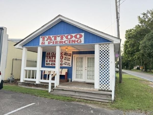 10 W 2nd Street , Ward, AR 72176