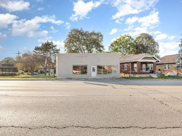 8611 Reading Road, Reading, OH 45215