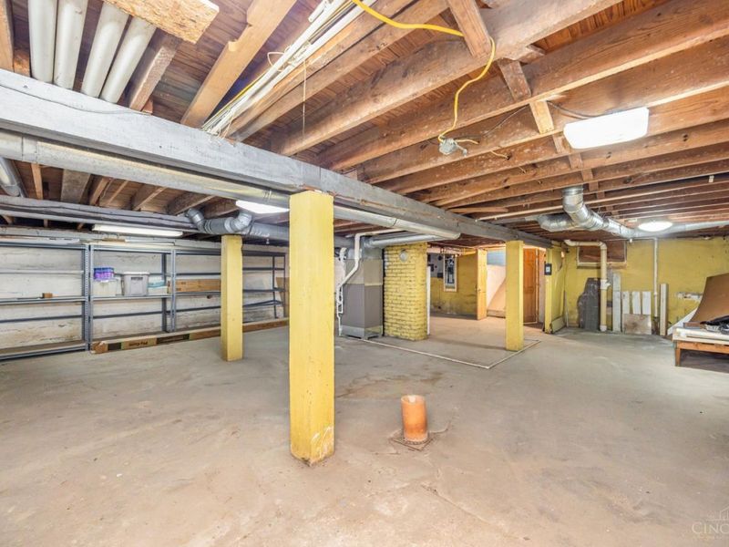 8611 Reading Road, Reading, OH 45215 Photo 24