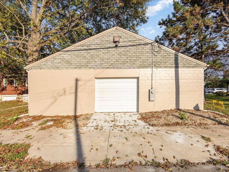 8611 Reading Road, Reading, OH 45215 Photo 30