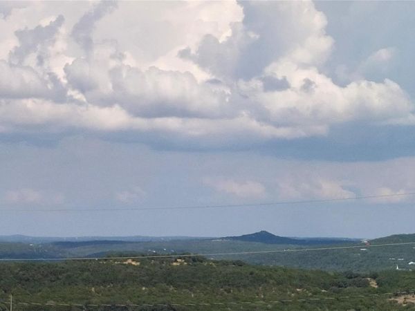 1079 Summit Ridge DR , New Braunfels, TX 78132
