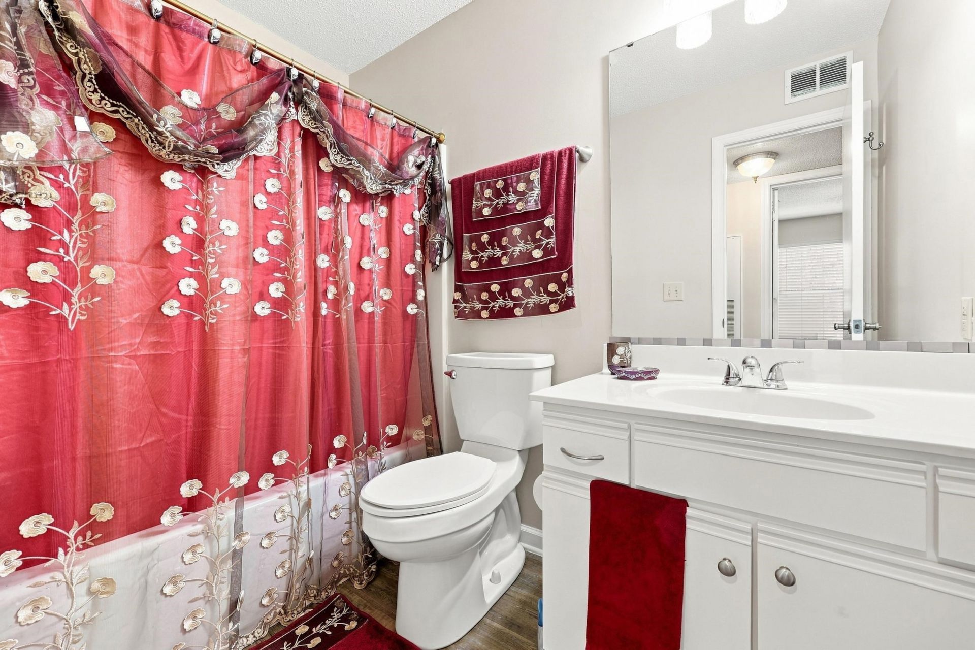 2225 Clearwater Dr. Photo 12