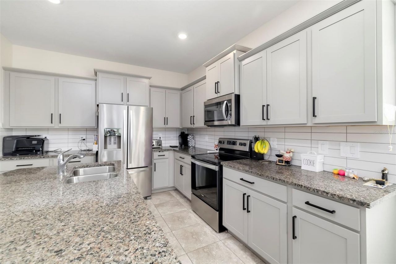 6593 Serenity Falls Ln, Sarasota, FL 34240 Photo