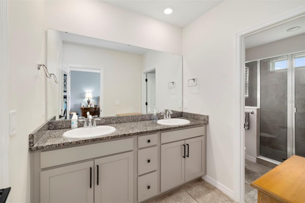 6593 Serenity Falls Ln, Sarasota, FL 34240 Photo