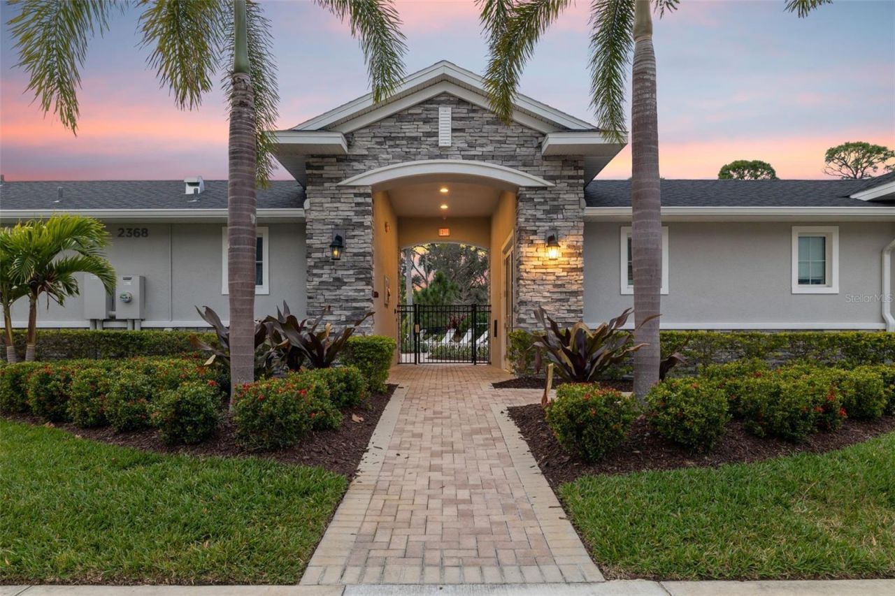 6593 Serenity Falls Ln, Sarasota, FL 34240 Photo