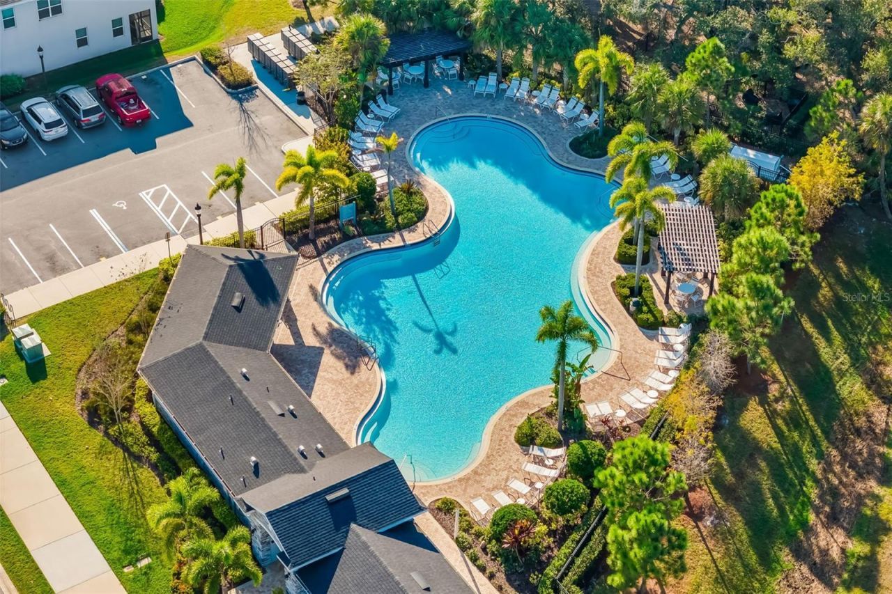 6593 Serenity Falls Ln, Sarasota, FL 34240 Photo