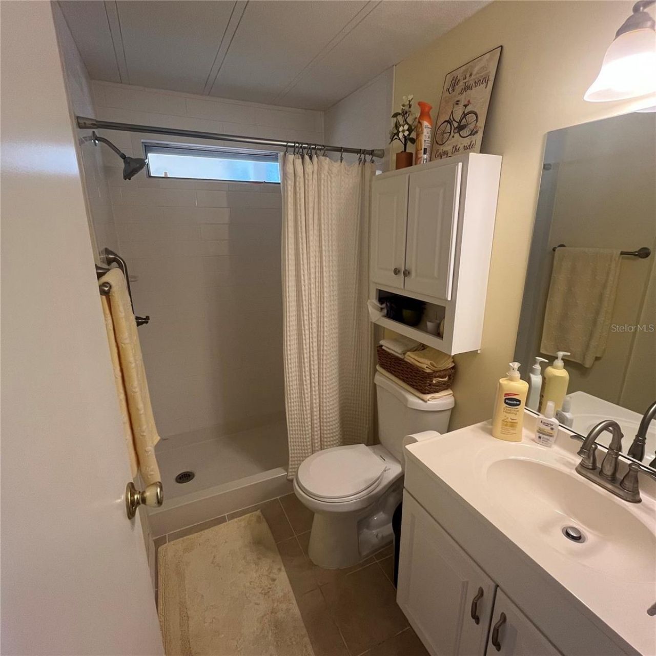 808 53rd Avenue E, Unit 209, Bradenton, FL 34203 Photo
