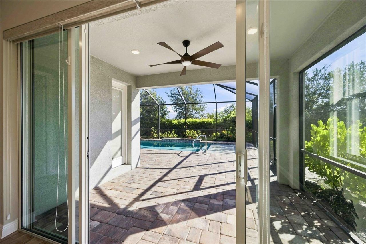4745 Antrim Drive, Sarasota, FL 34240 Photo