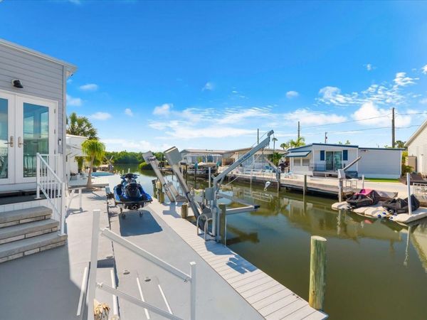 6922 E BAYOU LANE , BRADENTON, FL 34207
