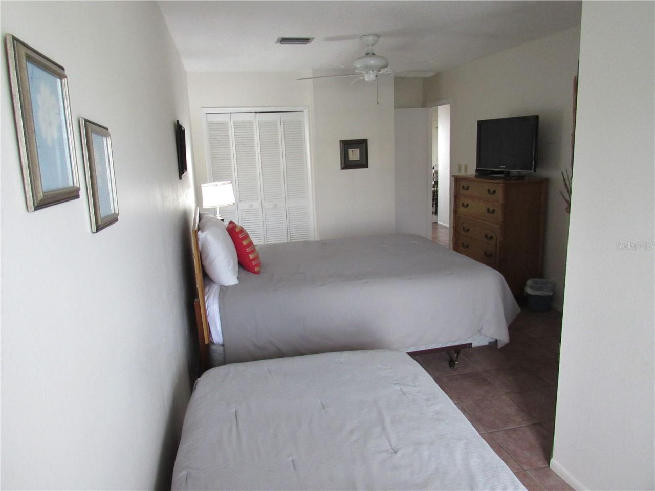 901 Gulf Drive S, Unit 2, Bradenton Beach, FL 34217 Photo