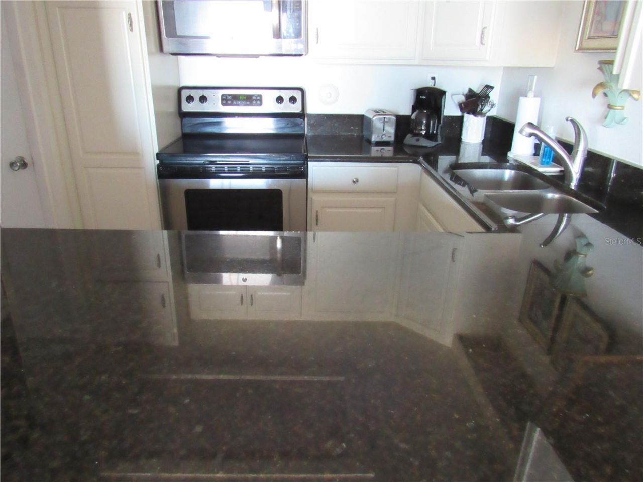 901 Gulf Drive S, Unit 2, Bradenton Beach, FL 34217 Photo