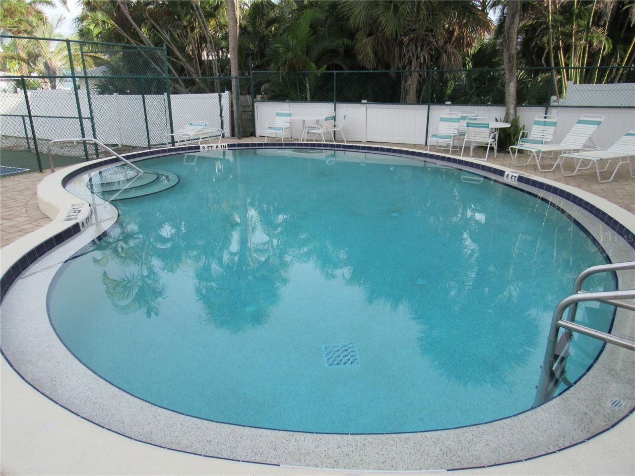 901 Gulf Drive S, Unit 2, Bradenton Beach, FL 34217 Photo