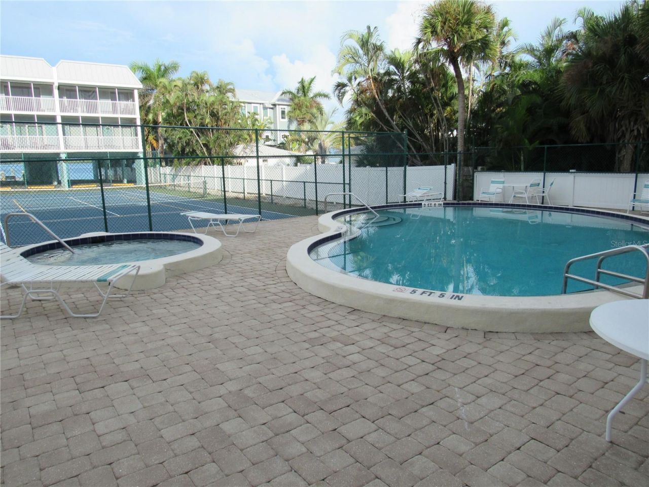 901 Gulf Drive S, Unit 2, Bradenton Beach, FL 34217 Photo