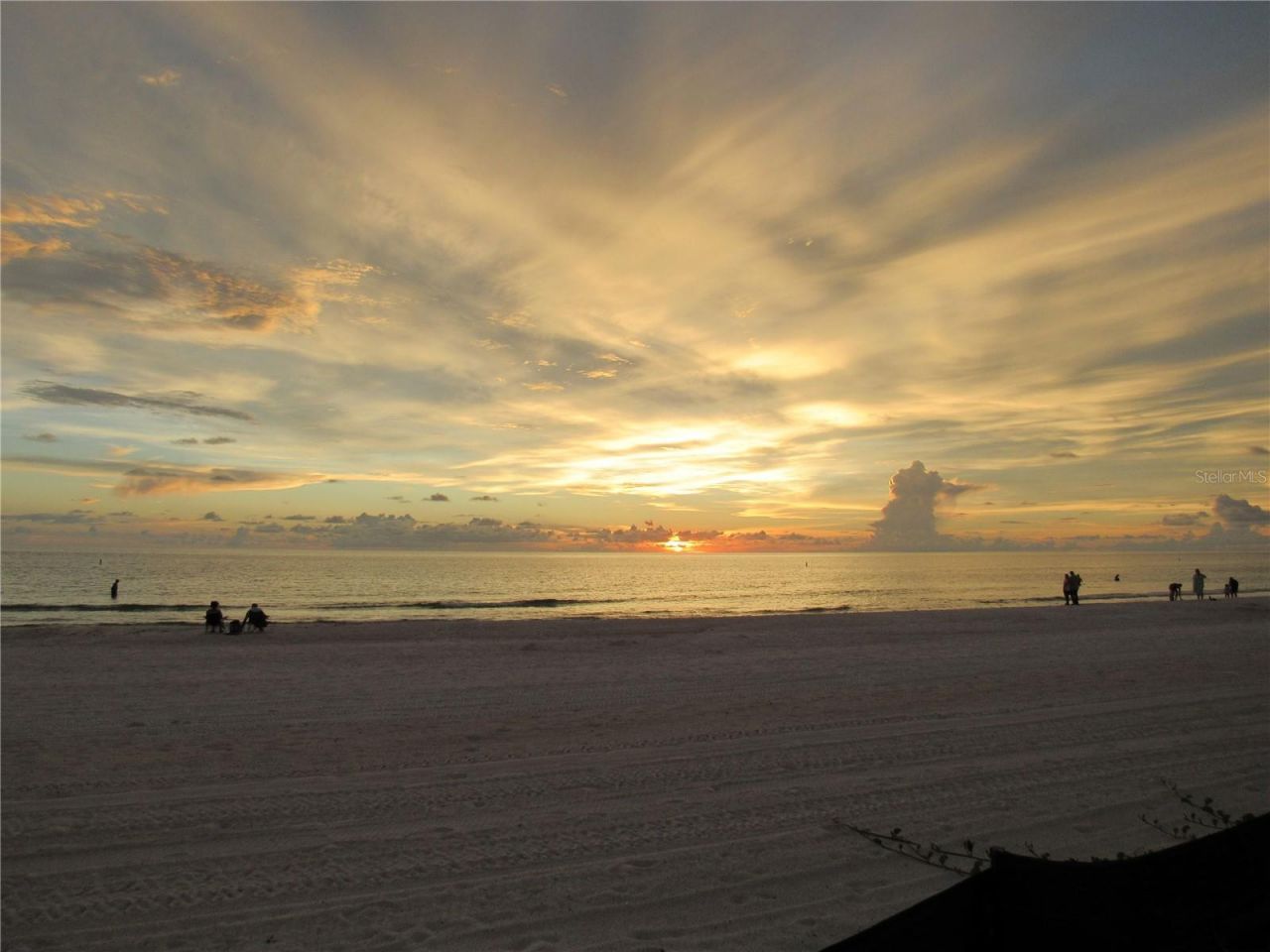 901 Gulf Drive S, Unit 2, Bradenton Beach, FL 34217 Photo