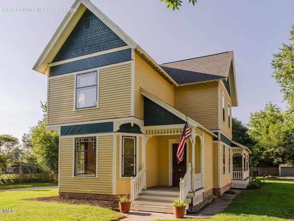204 W Main Street , Wayne, OH 43466