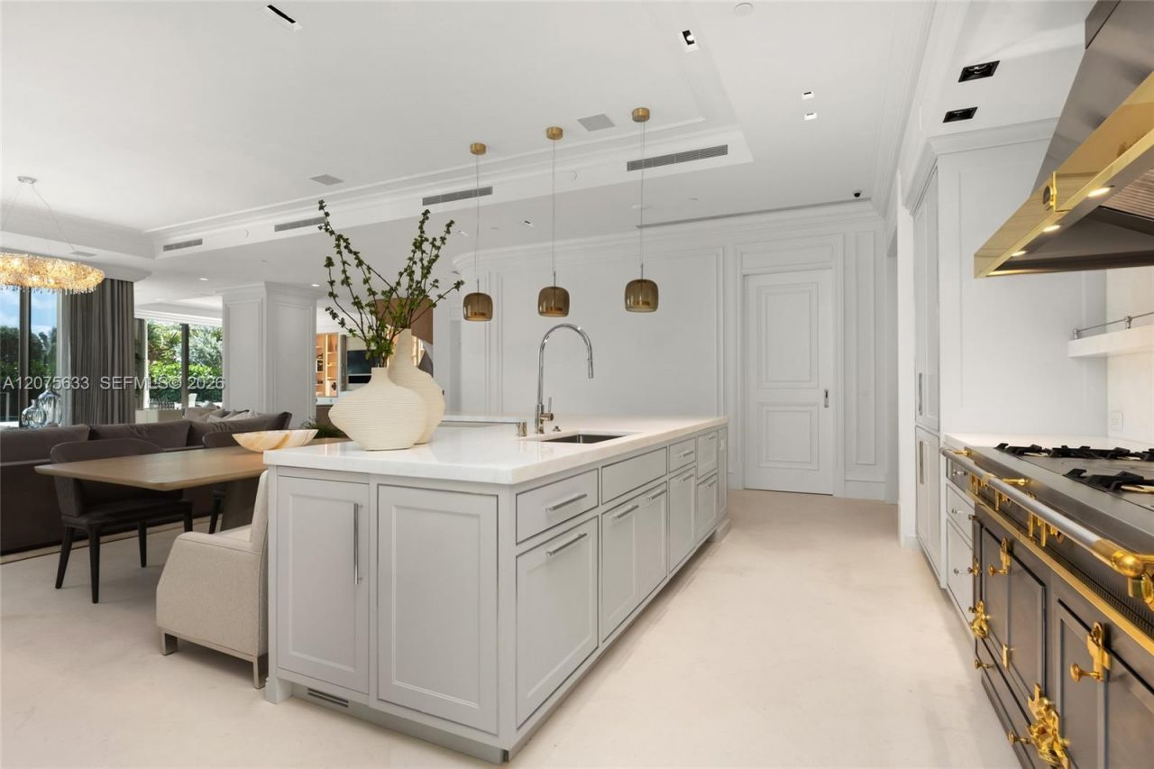 17975 Collins Ave , Unit N-SF-02, Sunny Isles Beach, FL 33160 Photo