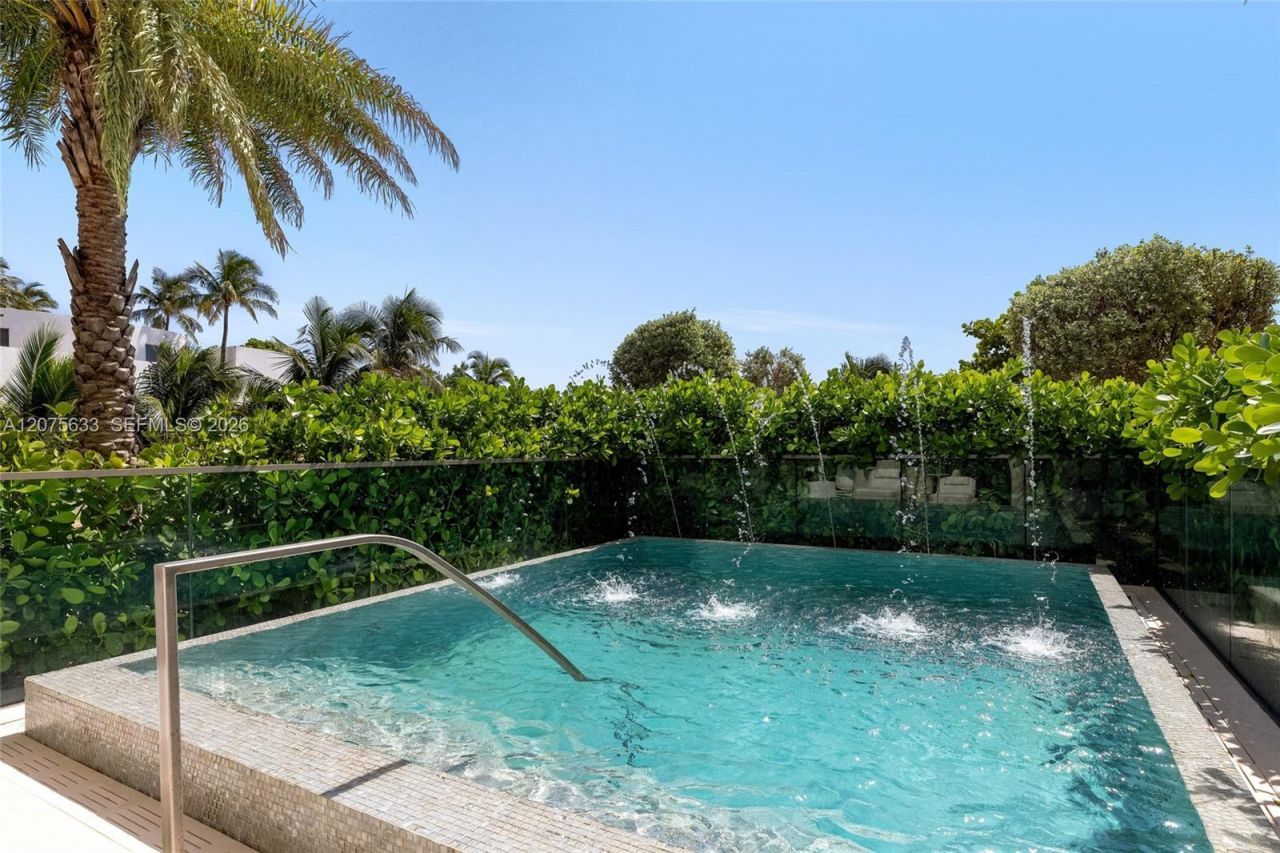 17975 Collins Ave , Unit N-SF-02, Sunny Isles Beach, FL 33160 Photo