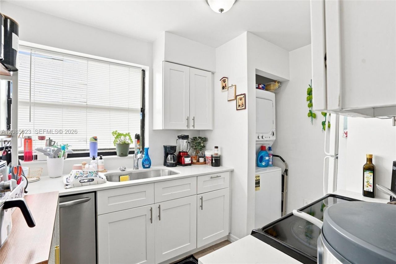 1031 Adams Ave , Unit 1031C, Homestead, FL 33034 Photo