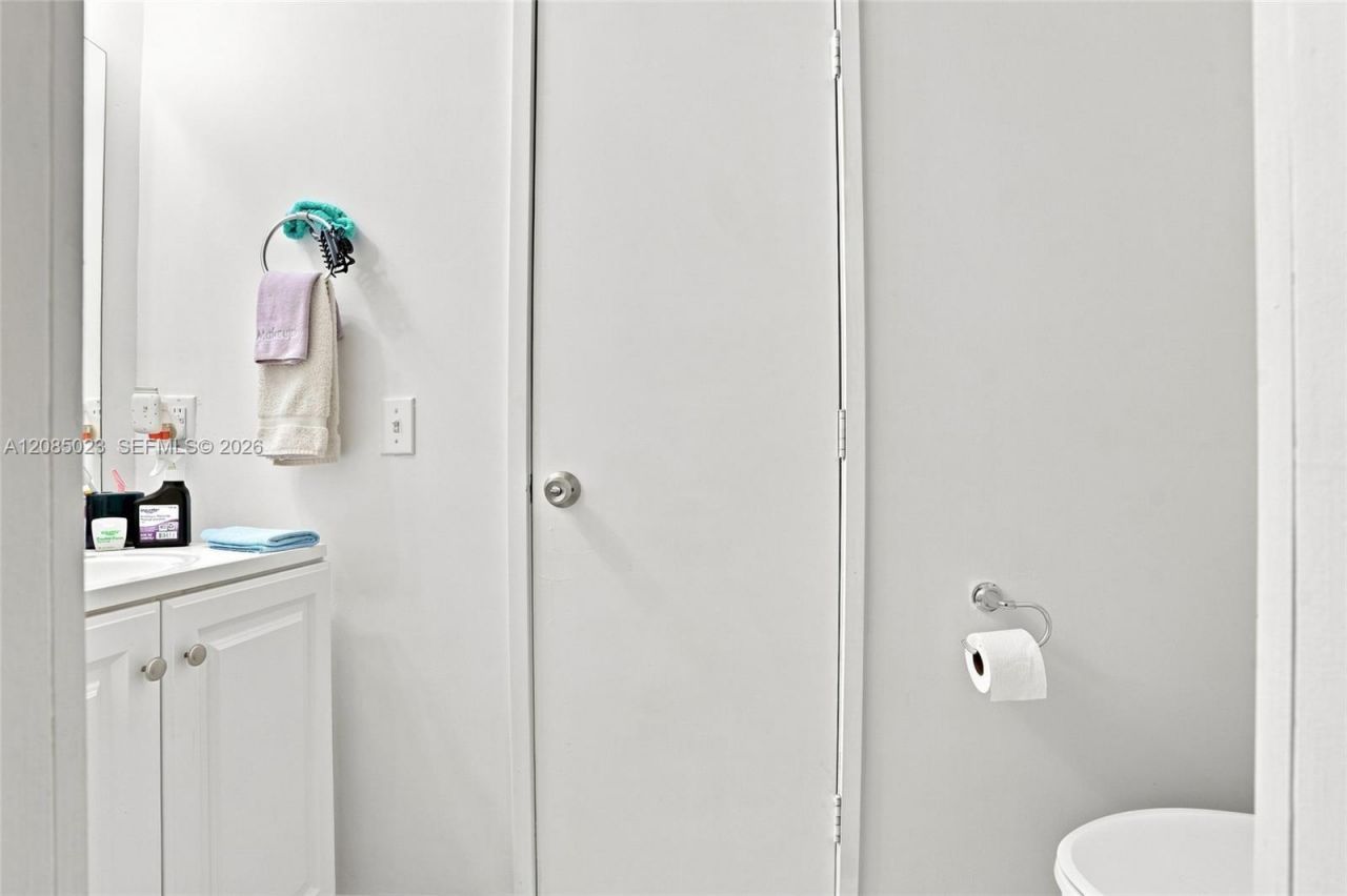 1031 Adams Ave , Unit 1031C, Homestead, FL 33034 Photo