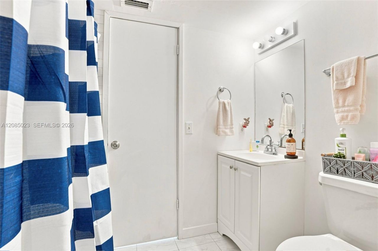 1031 Adams Ave , Unit 1031C, Homestead, FL 33034 Photo