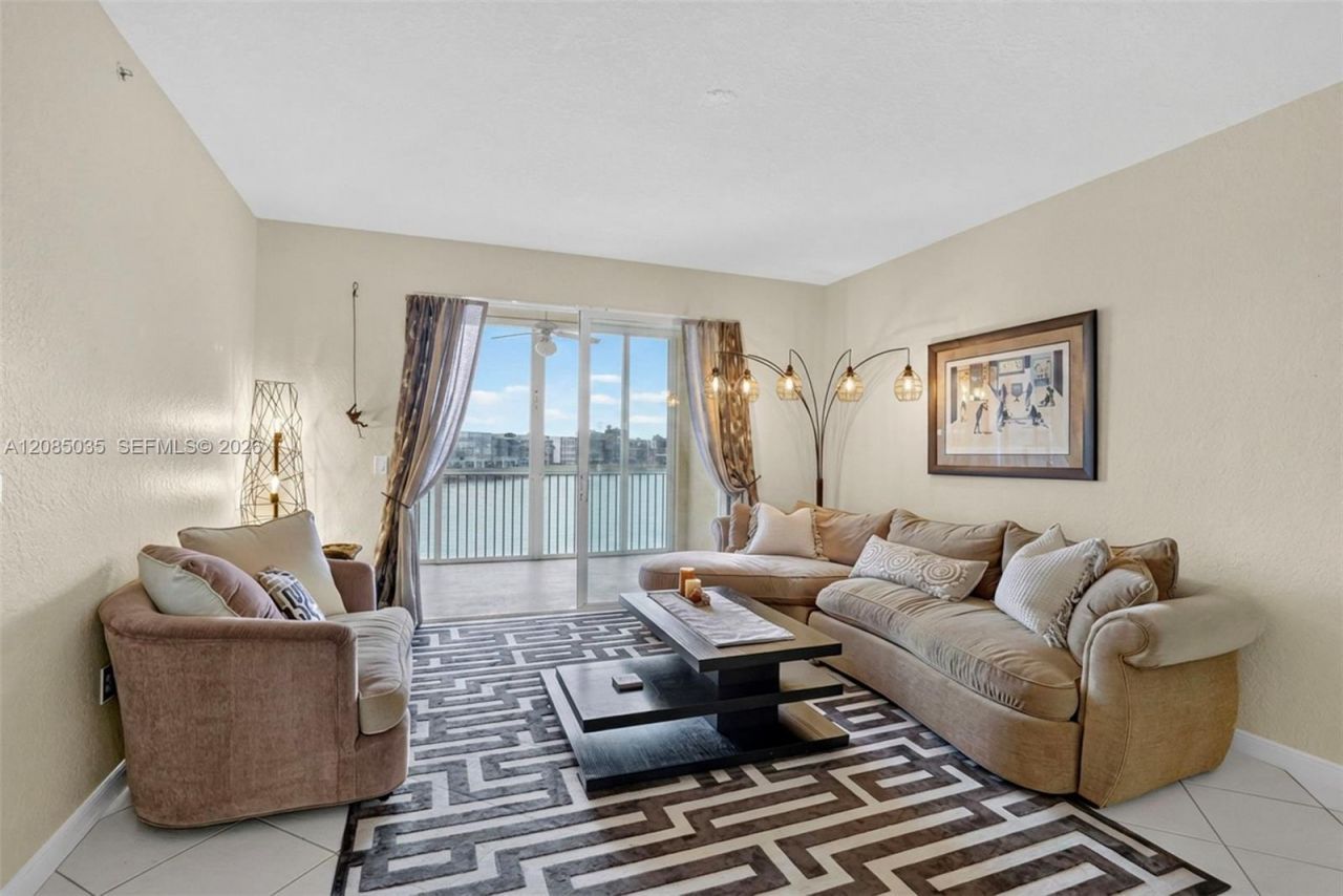 7727 Southampton Ter, Unit 310, Tamarac, FL 33321 Main Photo