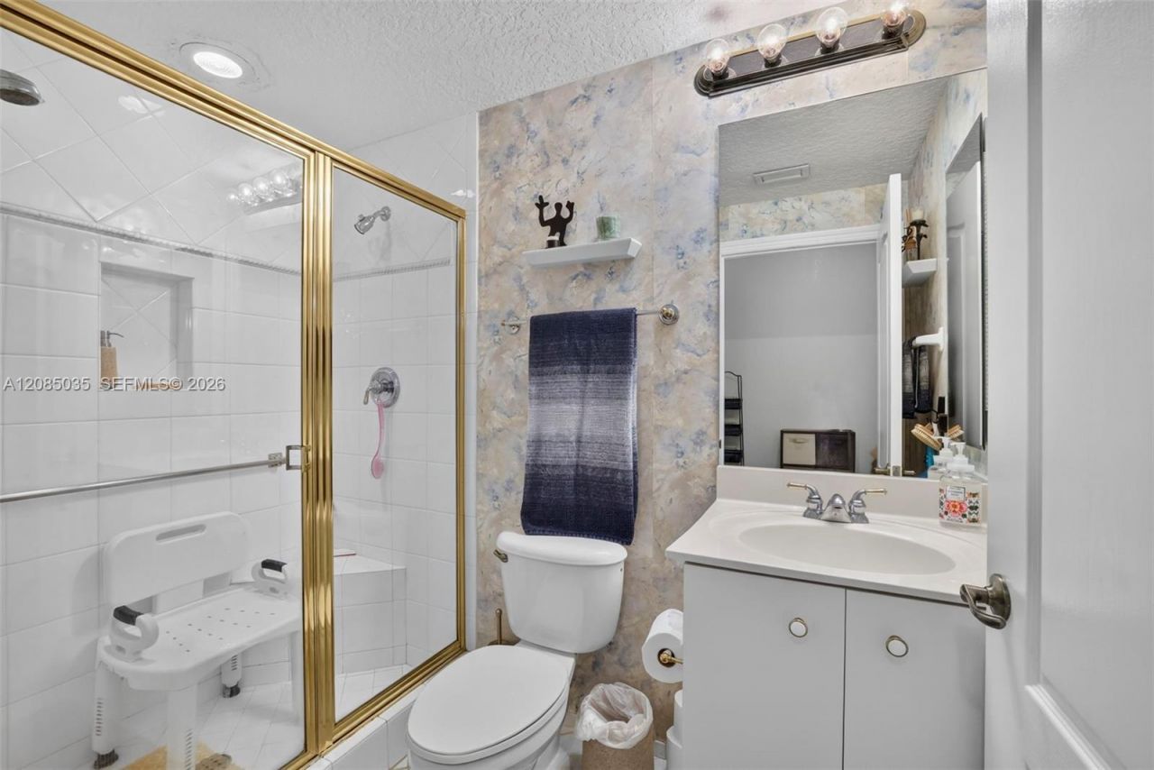 7727 Southampton Ter, Unit 310, Tamarac, FL 33321 Photo