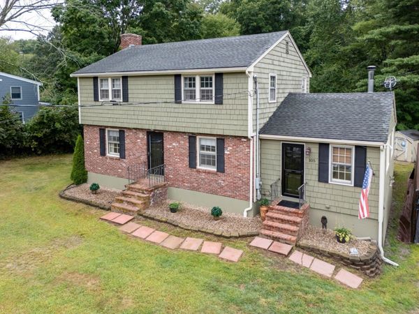 105 Main St, Newbury, MA 01922