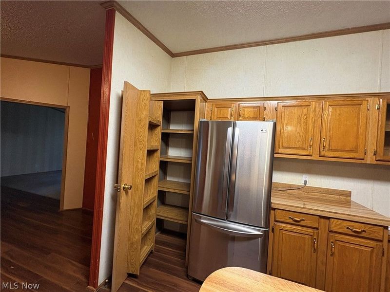 101 Mcconnell Street, Uhrichsville, OH 44683 Photo 13