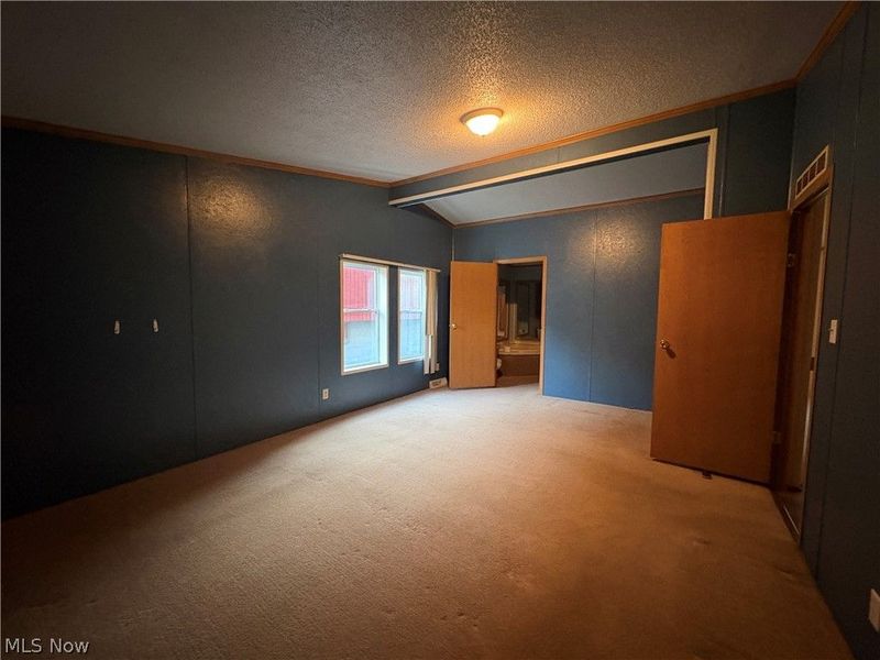 101 Mcconnell Street, Uhrichsville, OH 44683 Photo 17