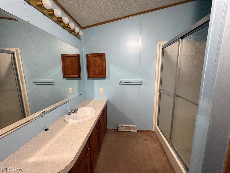 101 Mcconnell Street, Uhrichsville, OH 44683 Photo 19