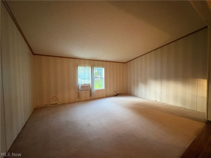 101 Mcconnell Street, Uhrichsville, OH 44683 Photo 7