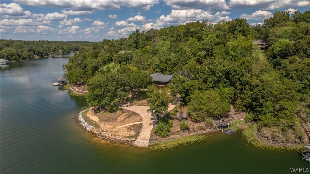 12443 COUNTRY CLUB Drive Northport, AL 35475
