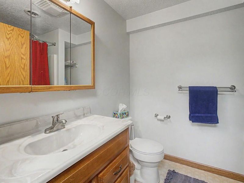 3171 Apple Valley Drive, Howard, OH 43028 Photo 24
