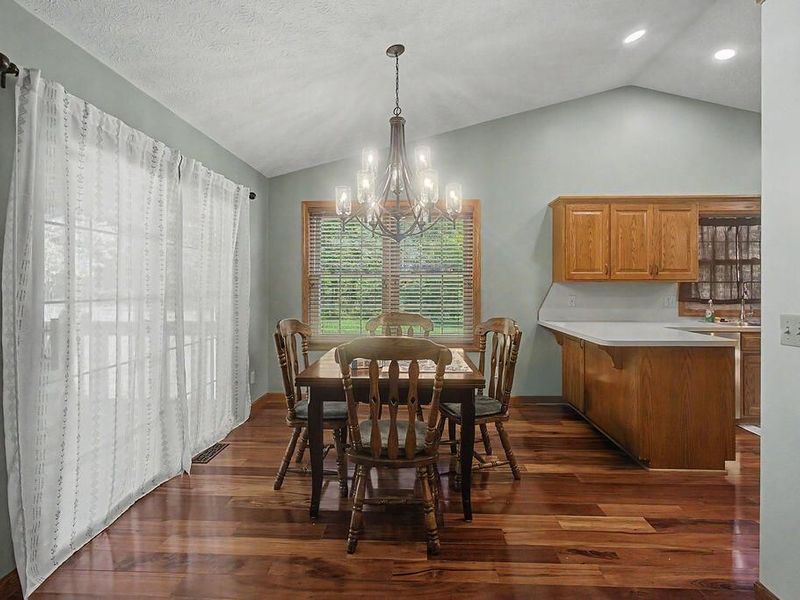 3171 Apple Valley Drive, Howard, OH 43028 Photo 5