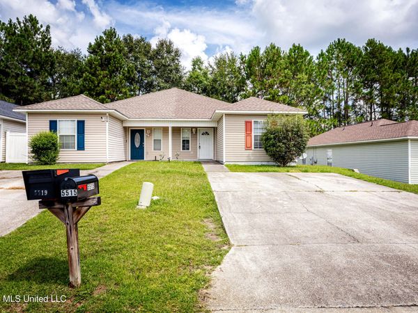 5515 Quail Creek Circle, D'Iberville, MS 39540