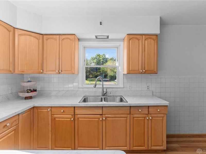 813 E Dorothy Lane, Kettering, OH 45419 Photo 11